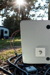 Taşınabilir Solar Güneş Enerjili TV-3 LAmba ve USB Cep Telefonu Şarj Sistemi - 2
